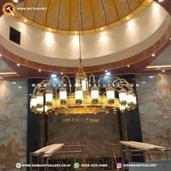Pengrajin Lampu Masjid Nabawi Kuningan